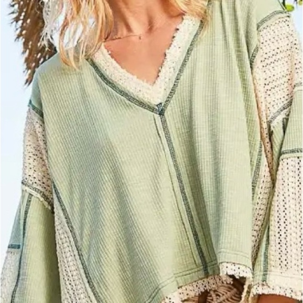 Exposed Seam V-Neck Top